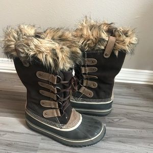 Sorel Boots, Size 8